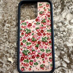Wildflower Berry World iPhone 16 Pro Max Case